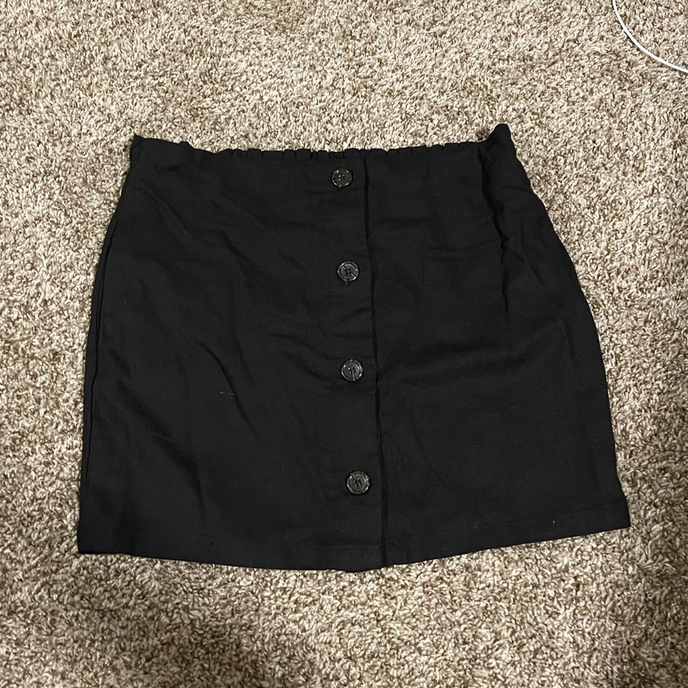 NWT Cute Black Stretchy Skirt